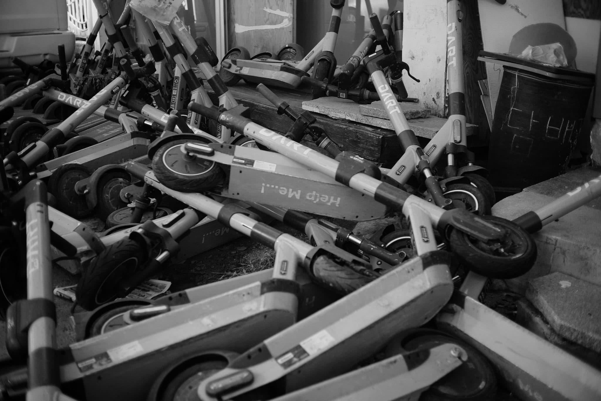 Objects, frame 8
